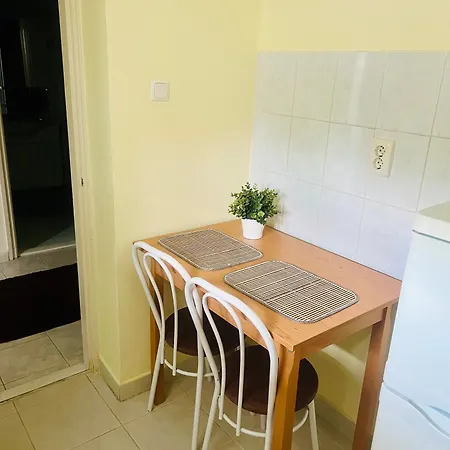 Apartman Rezi *